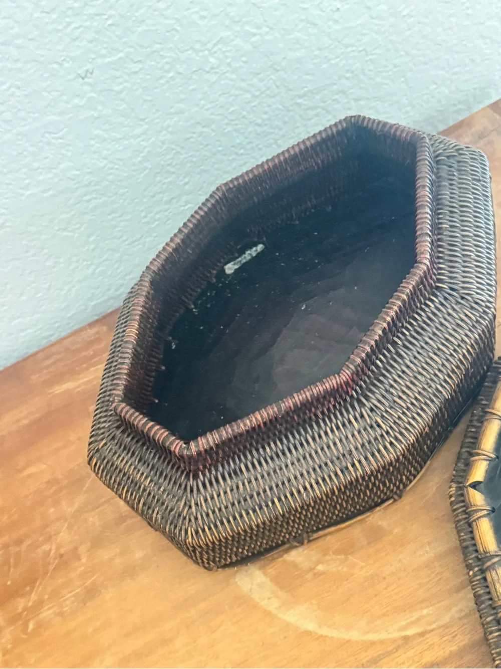 Vintage Rustic Woven Rattan Decorative Storage Box in Dark Brown 10
